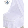 Babykorg med himmel på hjul Charlotte no 70202med vit broderat Bäddset