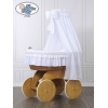 Babykorg Vagga med hjul och uppsättning textil Charlotte no 70202 med vit broderat Bäddset