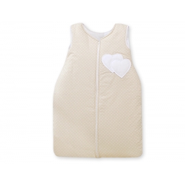 Baby Sovpåse Hjärtan Vita Prickar på beige