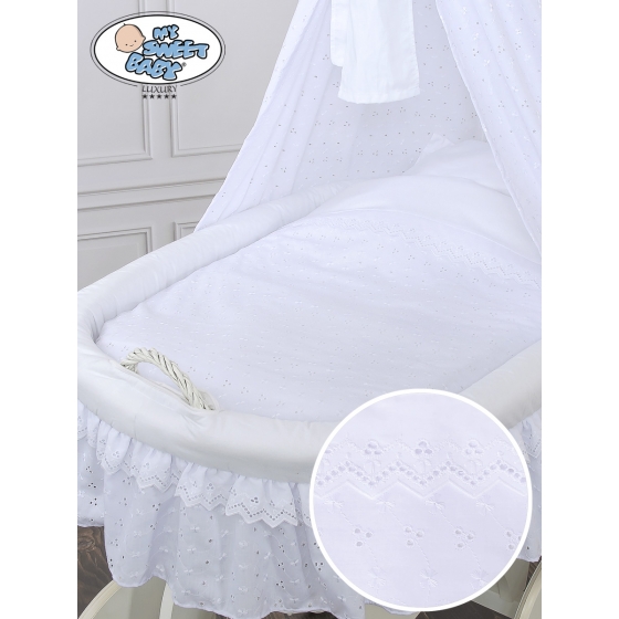 Babykorg med himmel på hjul Charlotte no 70202med vit broderat Bäddset