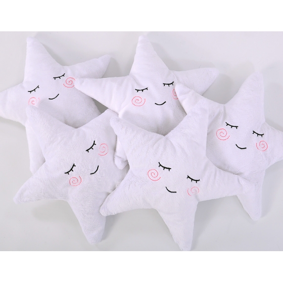 Kudde med skallra LITTLE STAR- vit