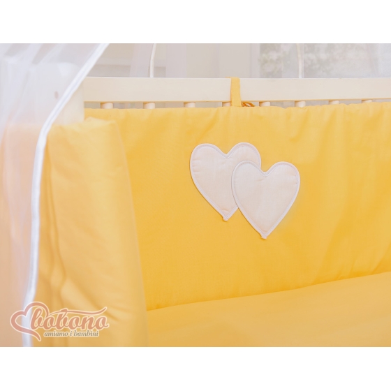 startpaket: Bedside cot + madrass+ sängkläder- hjärtan peach